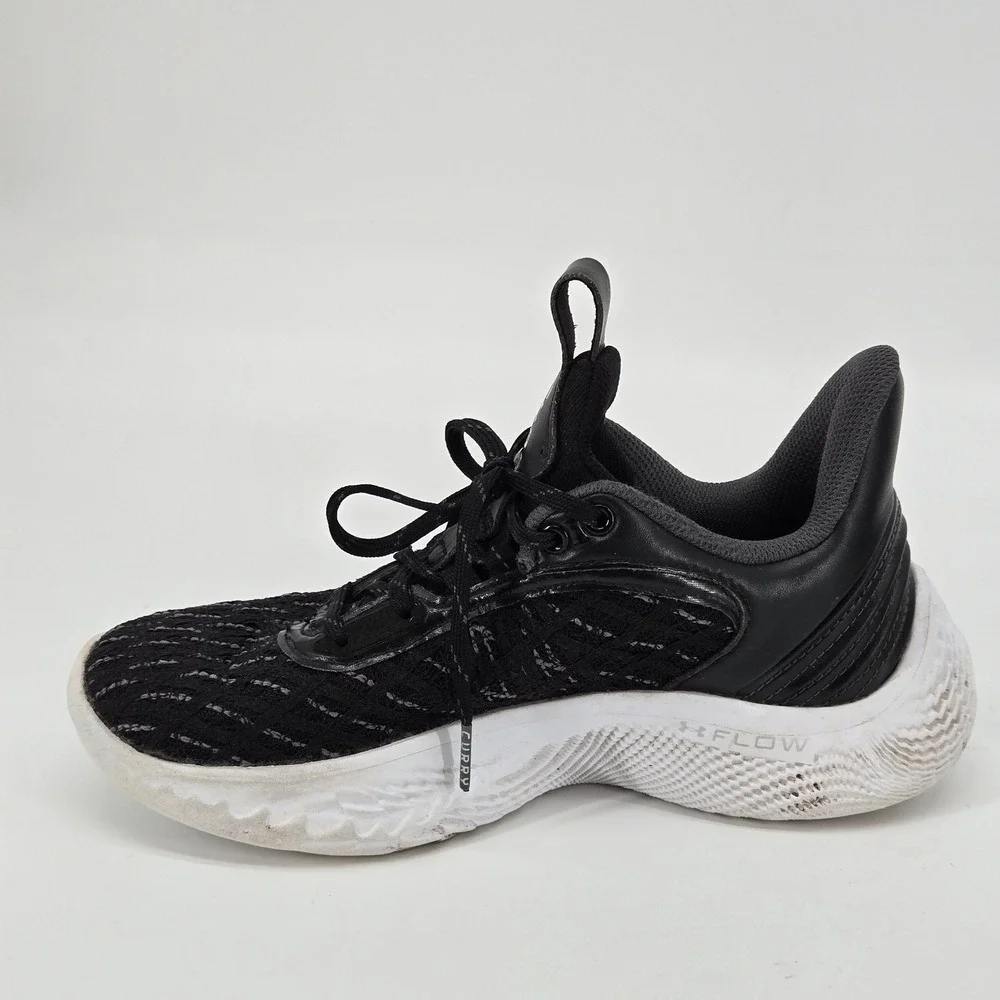 Under Armour Curry Flow 9 Team Black White‎ Youth 3.5 Women 5 Basketball Shoe